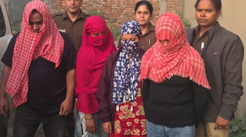 किराये के कमरे में चल रहे देह व्यापार का भंडाफोड़, महिला सहित 4 गिरफ्तार